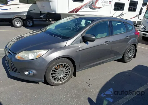 2012 Ford Focus Se z USA, uszkodzony, nr VIN 1FAHP3K22CL352889